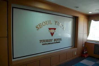 Отель Ymca Tourist Сеул Экстерьер фото